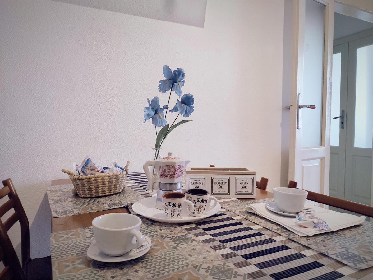 Flower 11 Apartment Бари Экстерьер фото